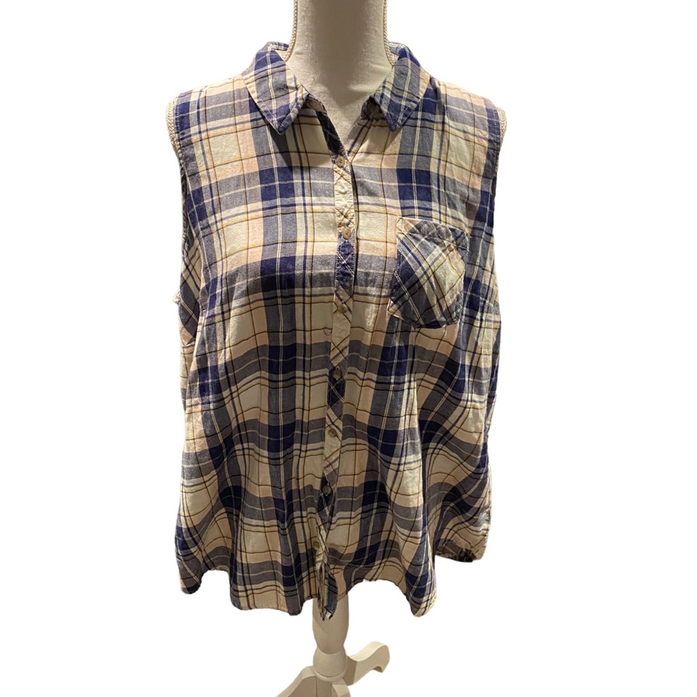 Maurices sleeveless top